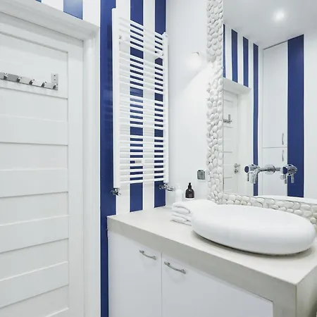 Apartament W Paski - Z Tarasem - Playa Baltis Apartment Miedzyzdroje